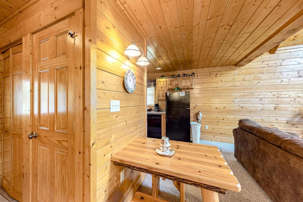 Daa Bear'S Lodge 개틀린버그 외부 사진